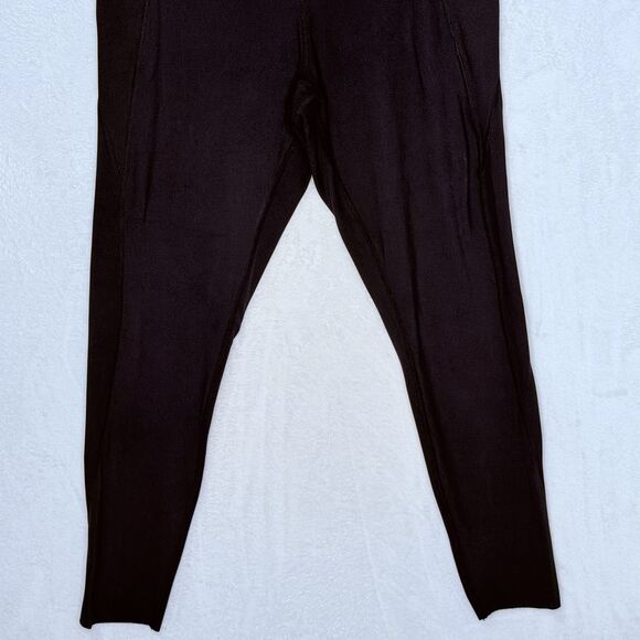 Danskin Ladies' Brushed Leggings Reflective dots Side Pockets Size M Athleisure - Picture 10 of 16